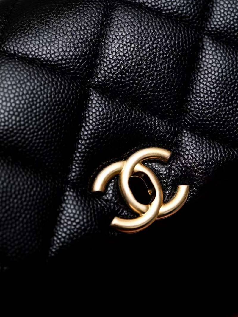 CHANEL 24S handle bag