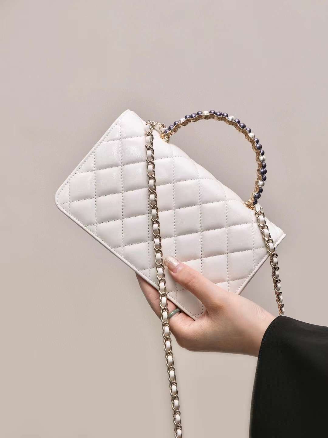 CHANEL 24P WOC KELLY BAG