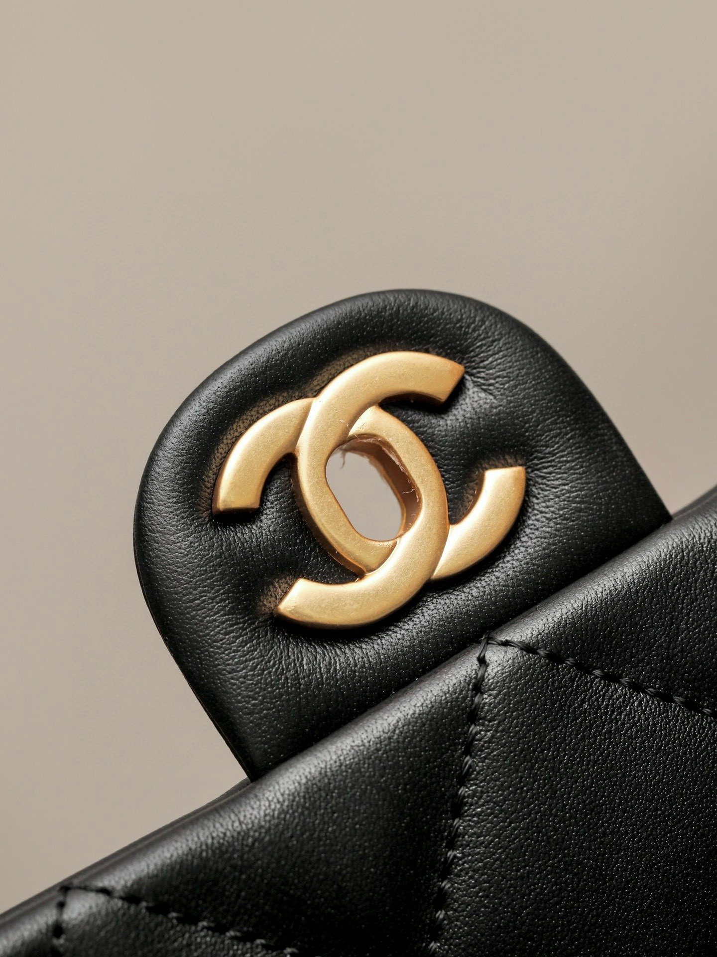 CHANEL 24P CAMBON HANDLE