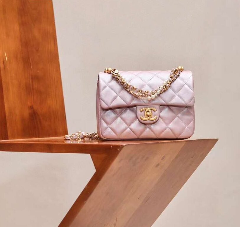 CHANEL 24P MINI FLAP BAG