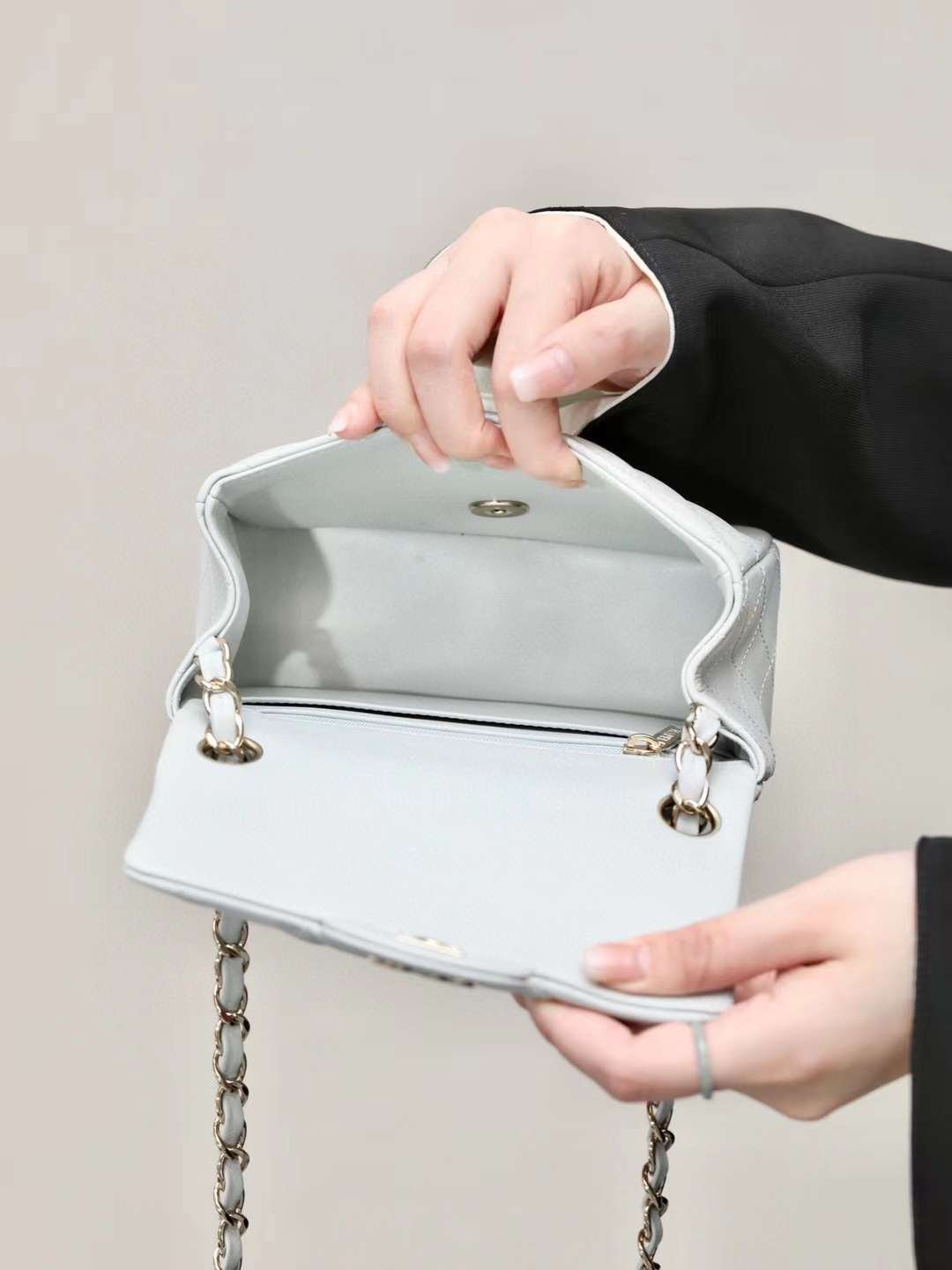 CHANEL MINI PLAP BAG