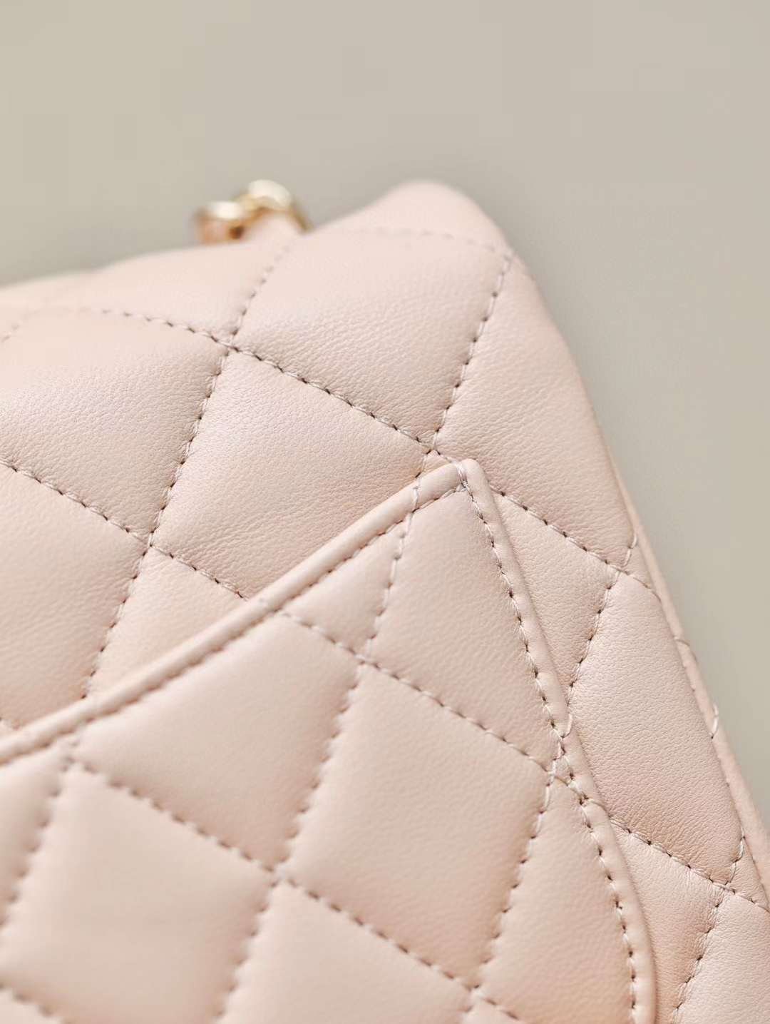 CHANEL MINI PLAP BAG