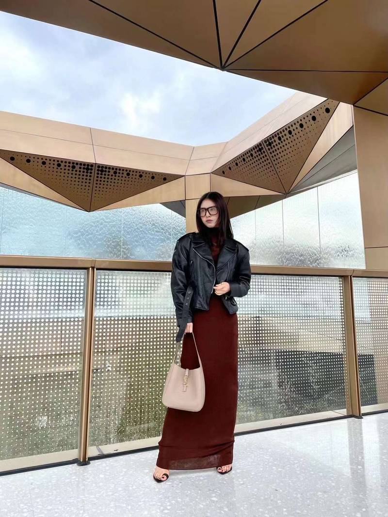 YSL LE 5  7 Hobo Bag