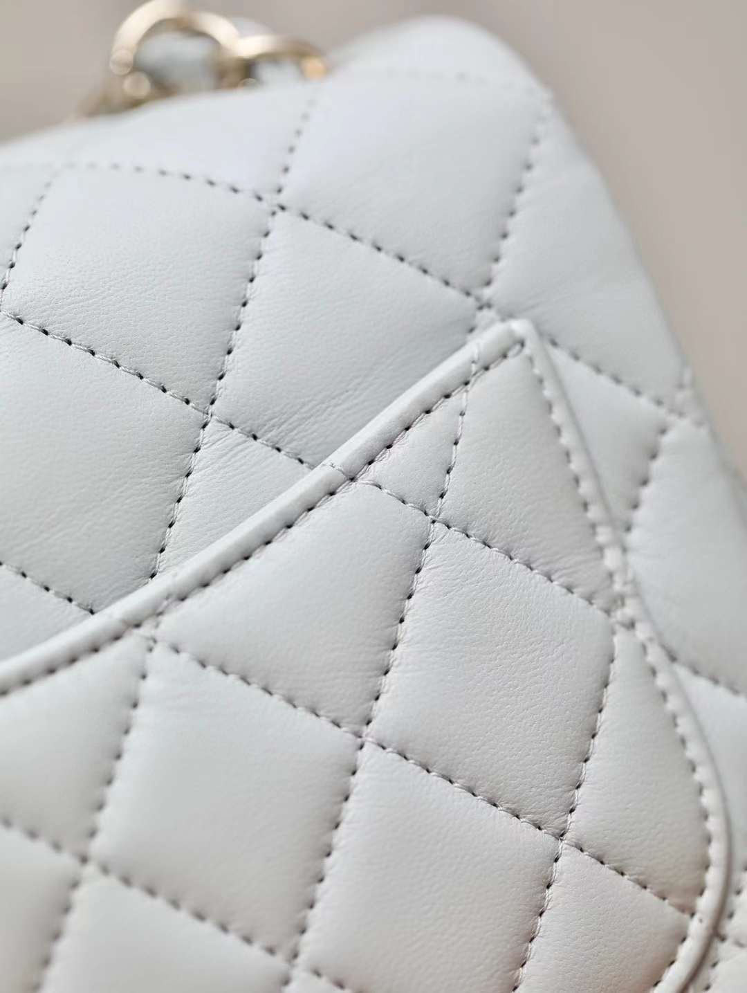 CHANEL MINI PLAP BAG