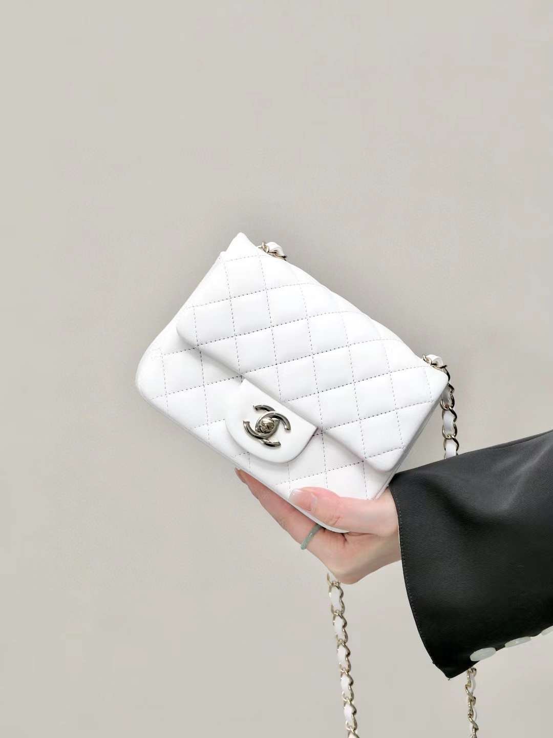 CHANEL MINI PLAP BAG