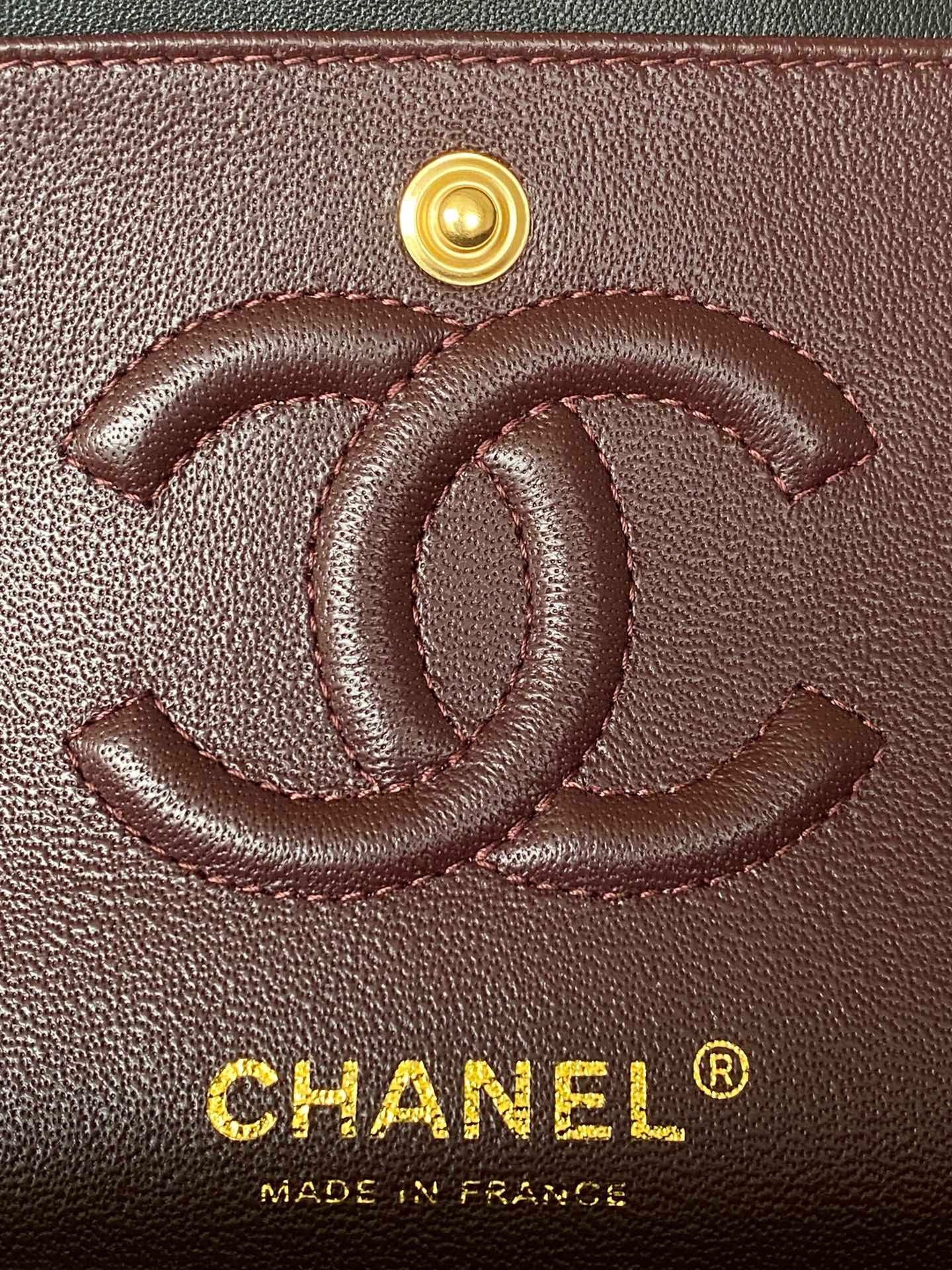 CHANEL SMALL CLASSIC HANDBAG