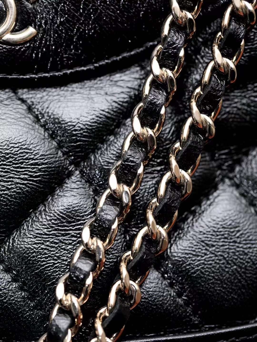 CHANEL 31nano SHOPPING BAG