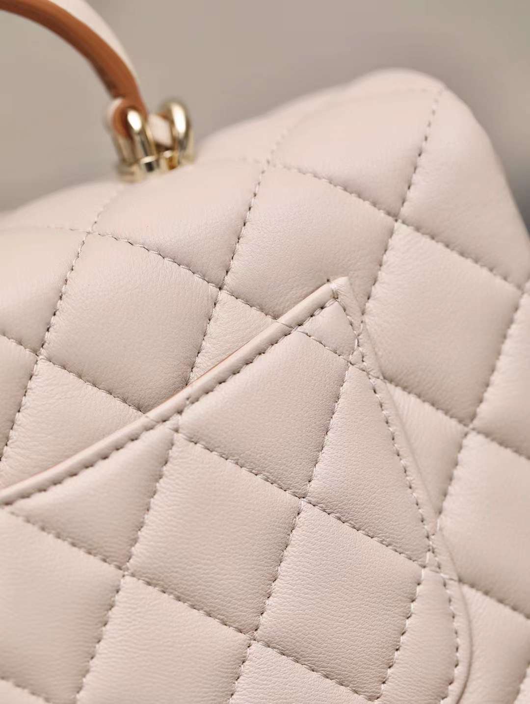CHANEL HANDLE   Bag