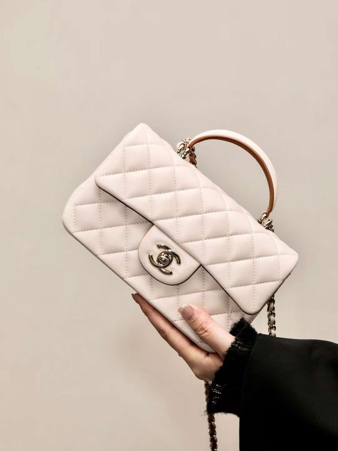 CHANEL HANDLE   Bag