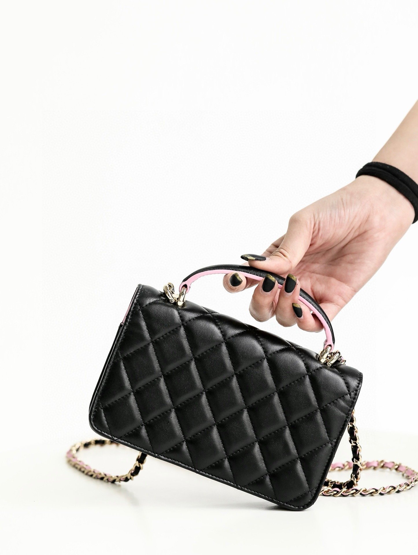 CHANEL Multicolor Bag