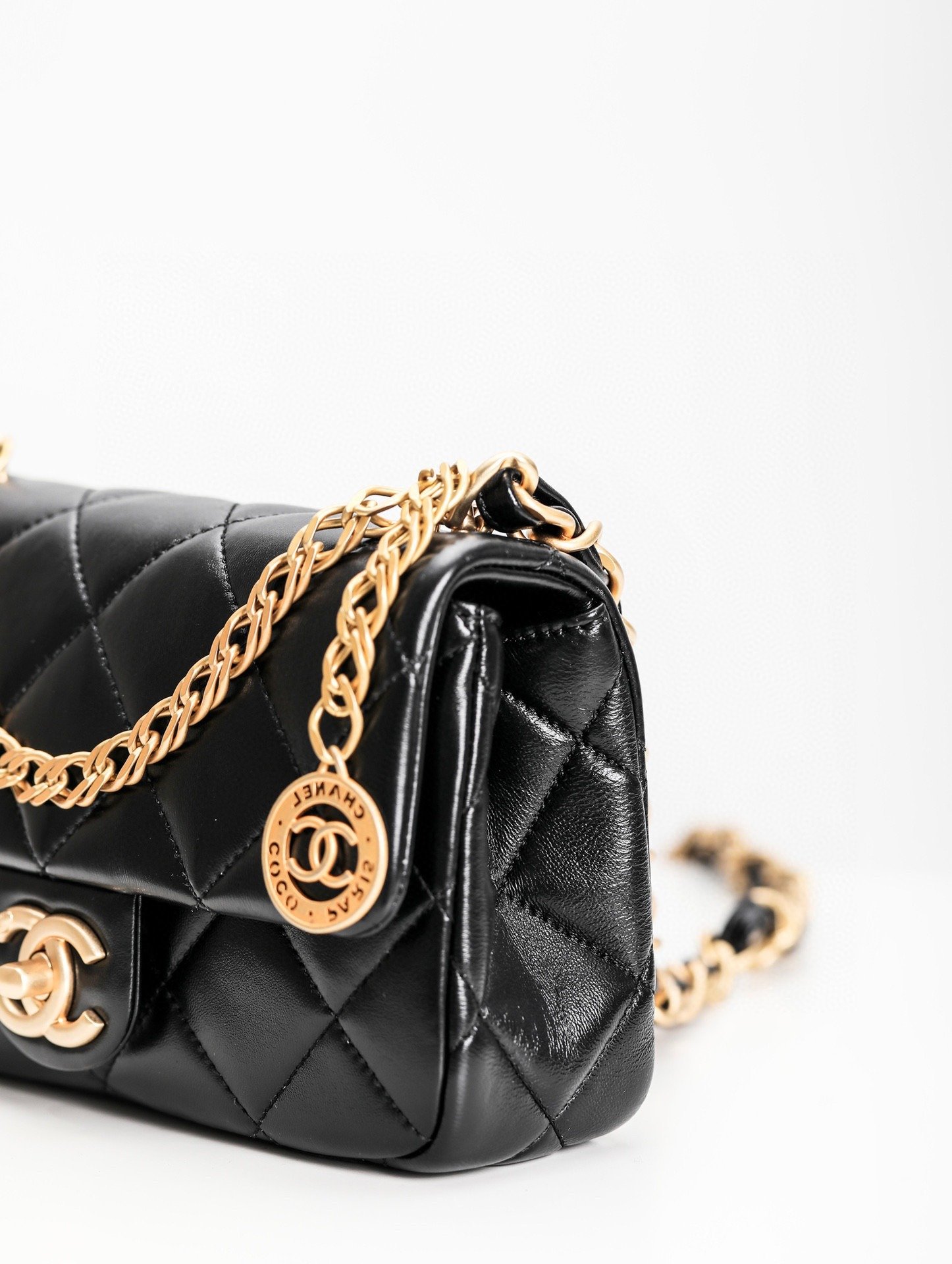 CHANEL Small Flap Bag