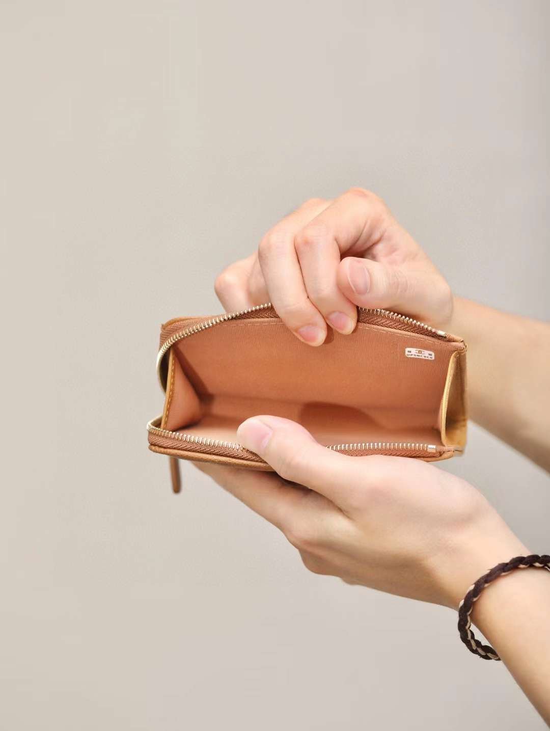 CHANEL Classic Zipped Coin Purse