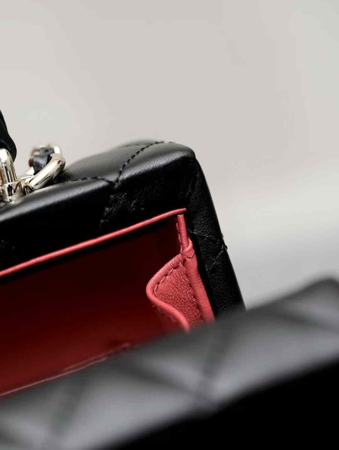 CHANEL Small box bag