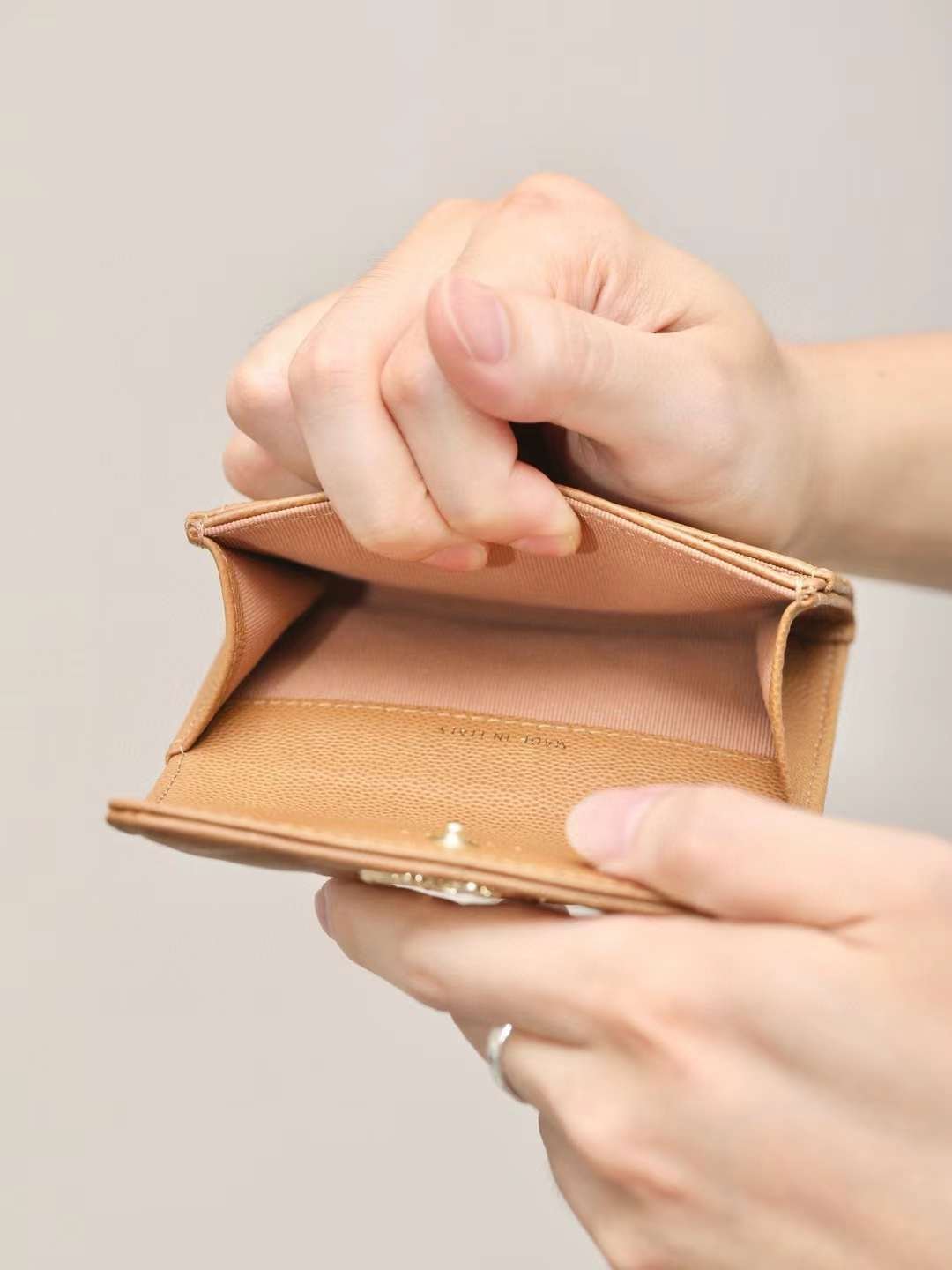 CHANEL Flap Card Holder