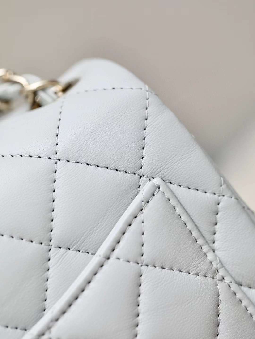 CHANEL MINI PLAP BAG