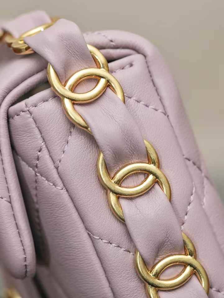 CHANEL Small Flap Bag