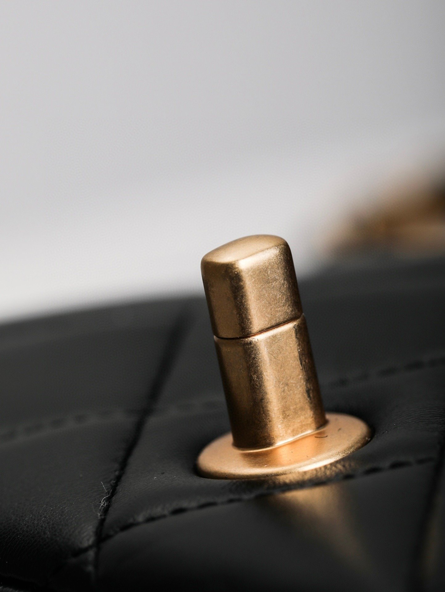 CHANEL Small Flap Bag