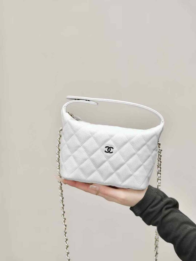 CHANEL 25C  hand bag