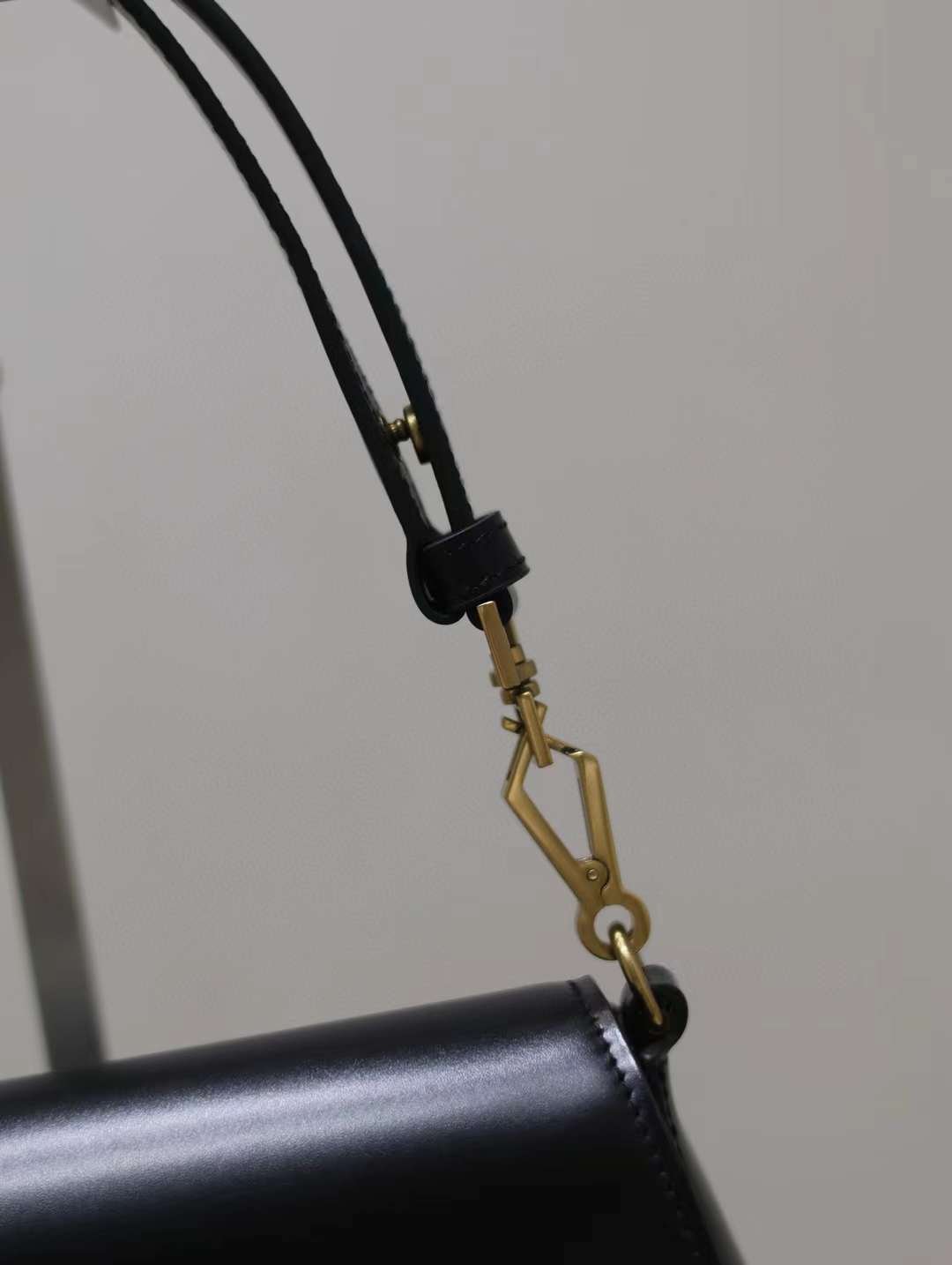 YSL VOLTAIRE in BOX SAINT LAURENT