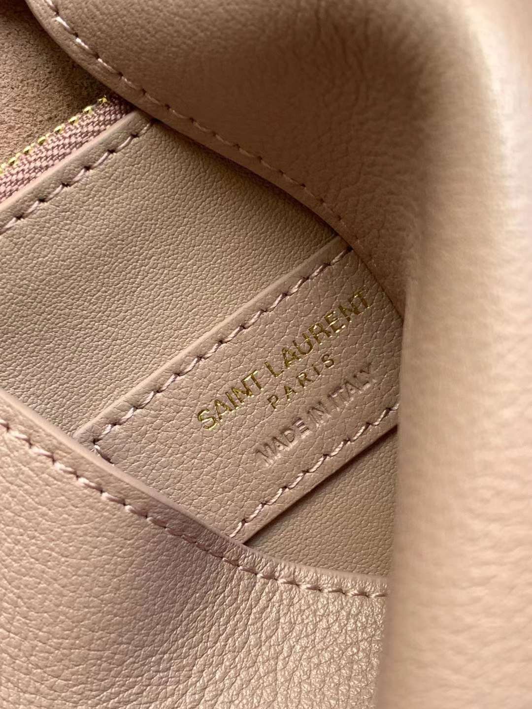 YSL LE 5  7 Hobo Bag