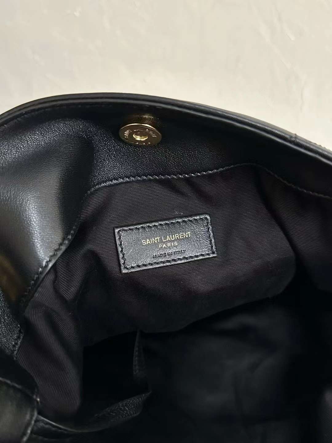 YSL JAMIE 4.3 LARGE POCHON