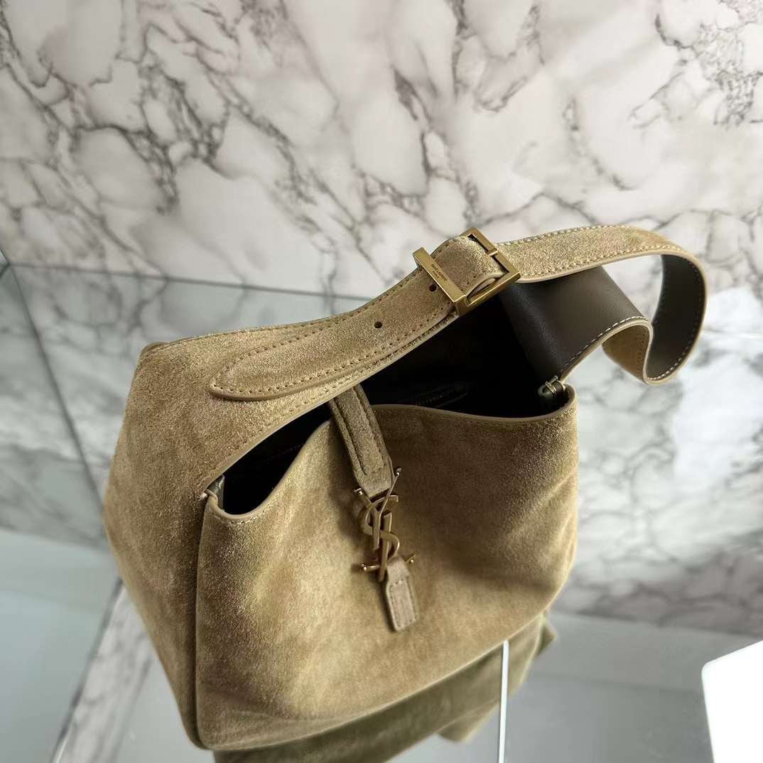 YSL LE 5  7 Hobo Bag