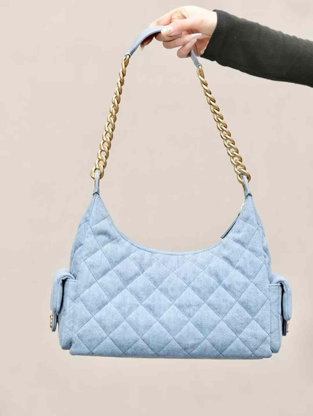 CHANEL Large Hobo Bag