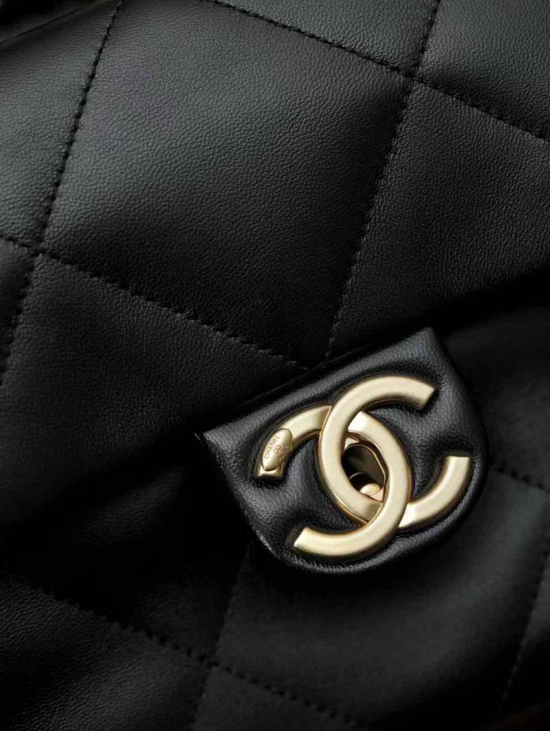 CHANEL Shopping Bag