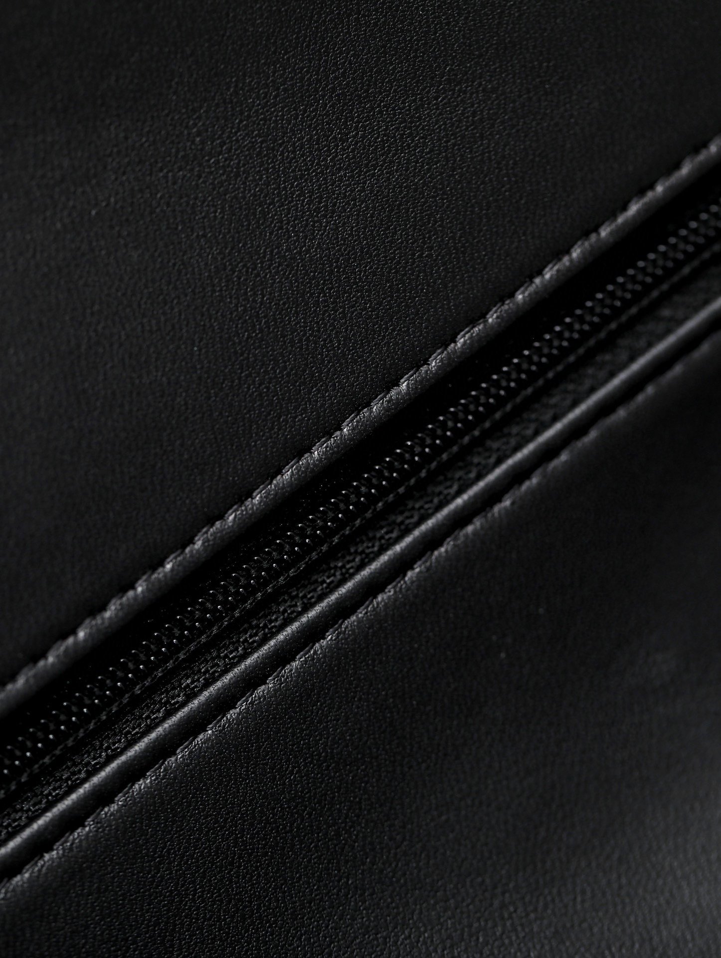 CHANEL LARGE CLASSIC HANDBAG