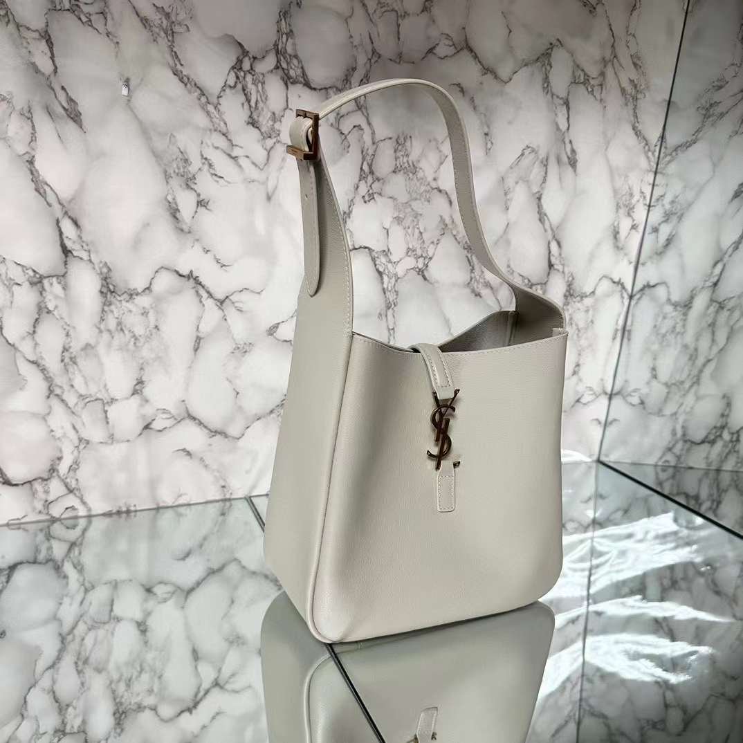 YSL LE 5  7 Hobo Bag