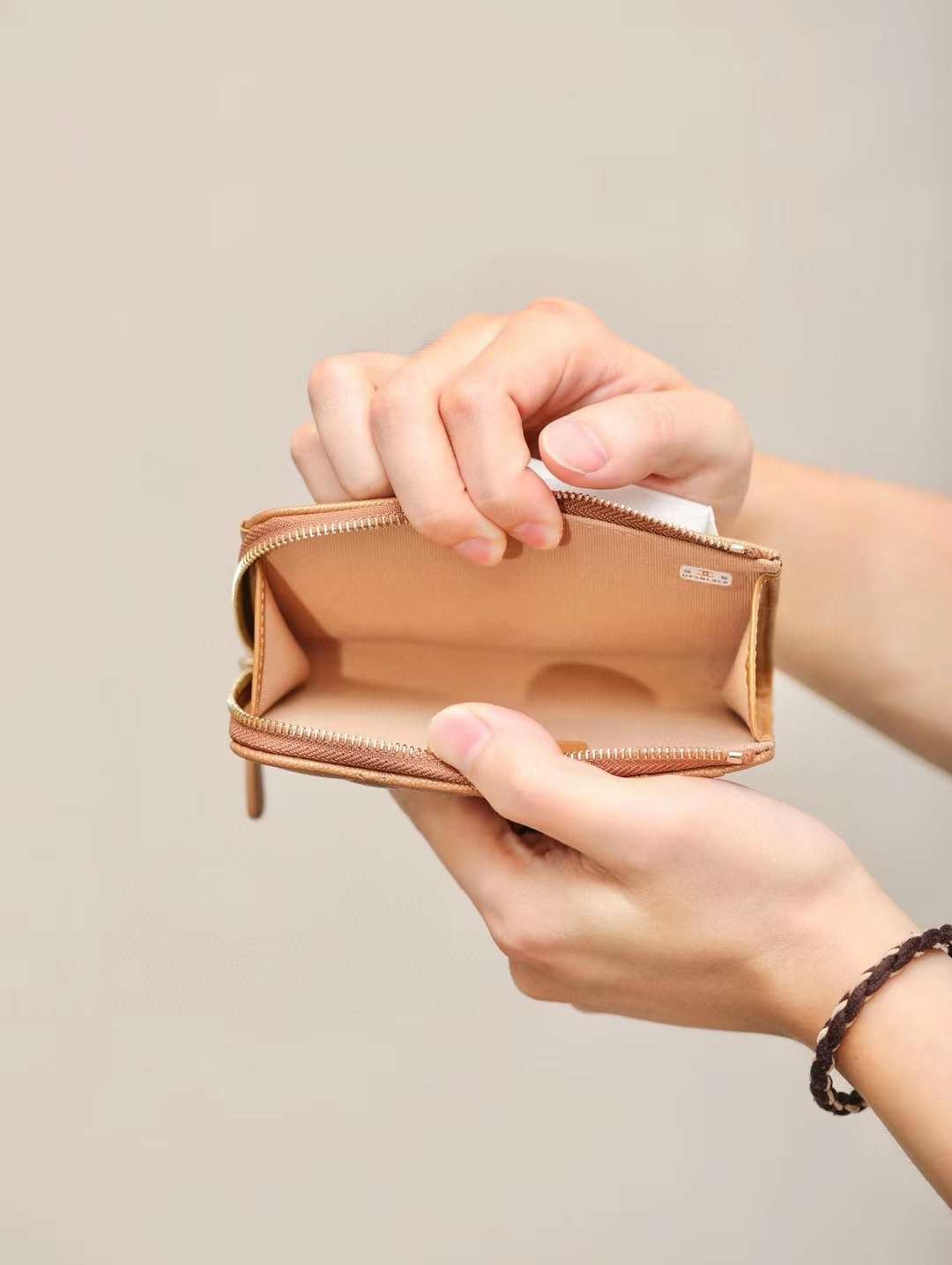 CHANEL Classic Zipped Coin Purse