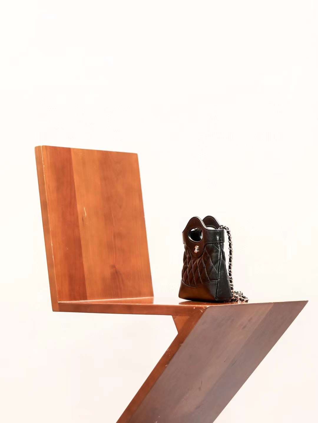 CHANEL 31nano SHOPPING BAG