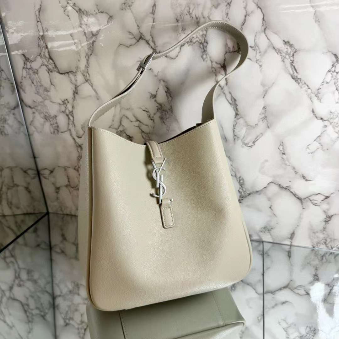YSL LE 5  7 Hobo Bag