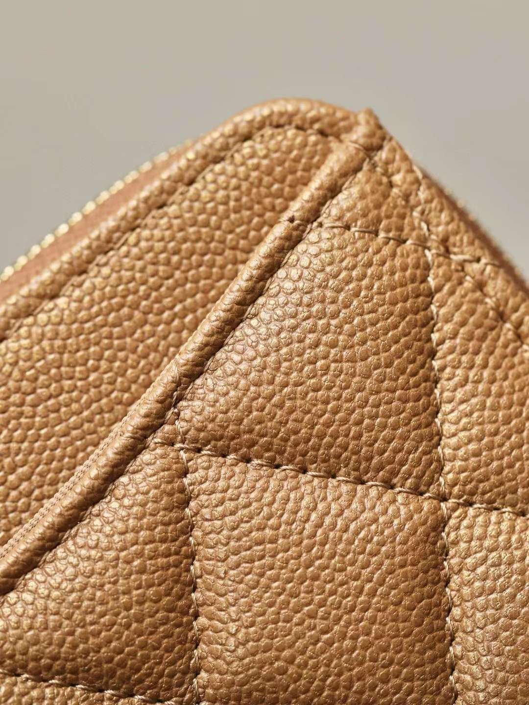 CHANEL Classic Zipped Coin Purse