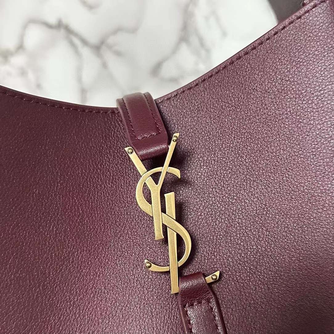 YSL LE 5  7 Hobo Bag