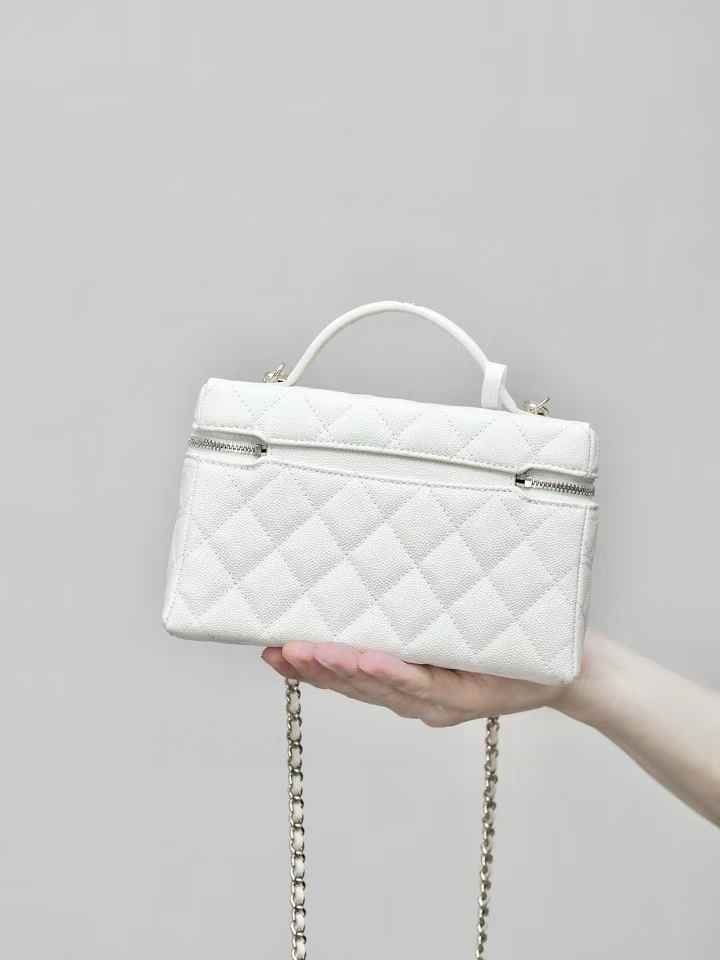 CHANEL Long Vanity with Chain