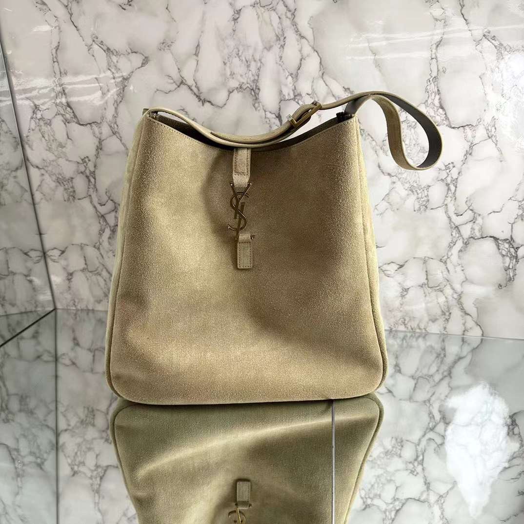 YSL LE 5  7 Hobo Bag