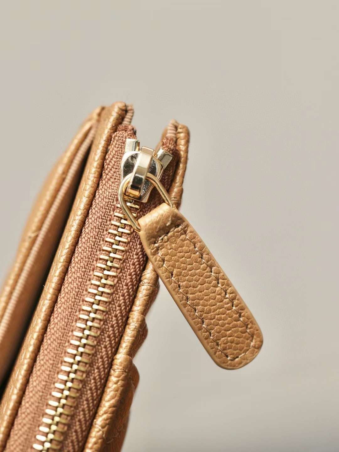 CHANEL Classic Zipped Coin Purse