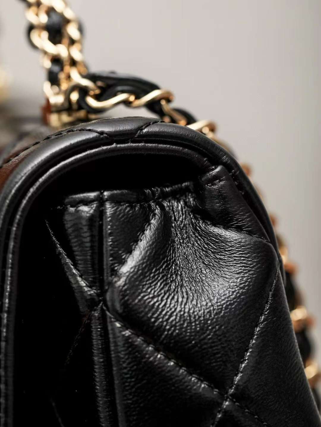 CHANEL mouth cover with handle