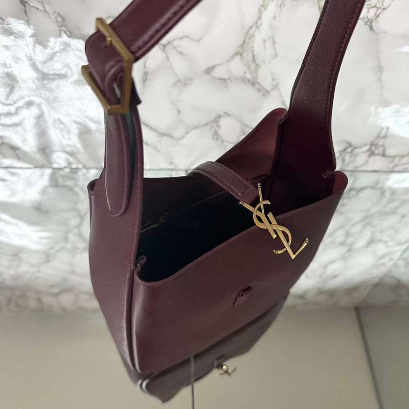 YSL LE 5  7 Hobo Bag