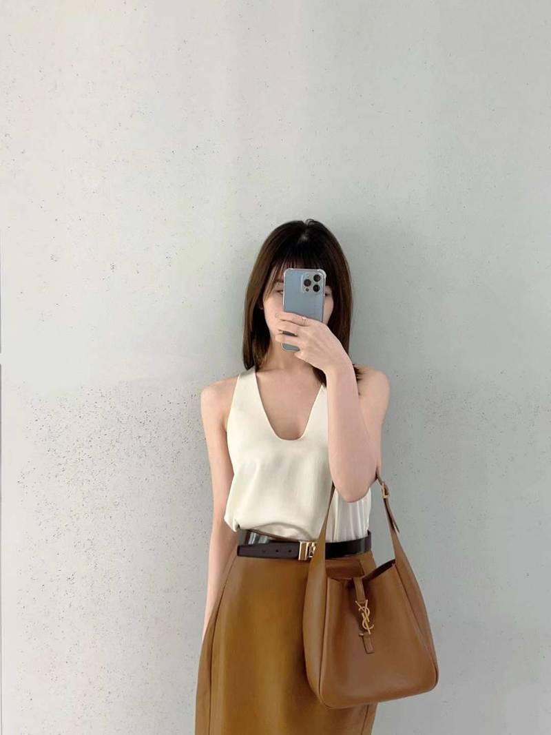YSL LE 5  7 Hobo Bag