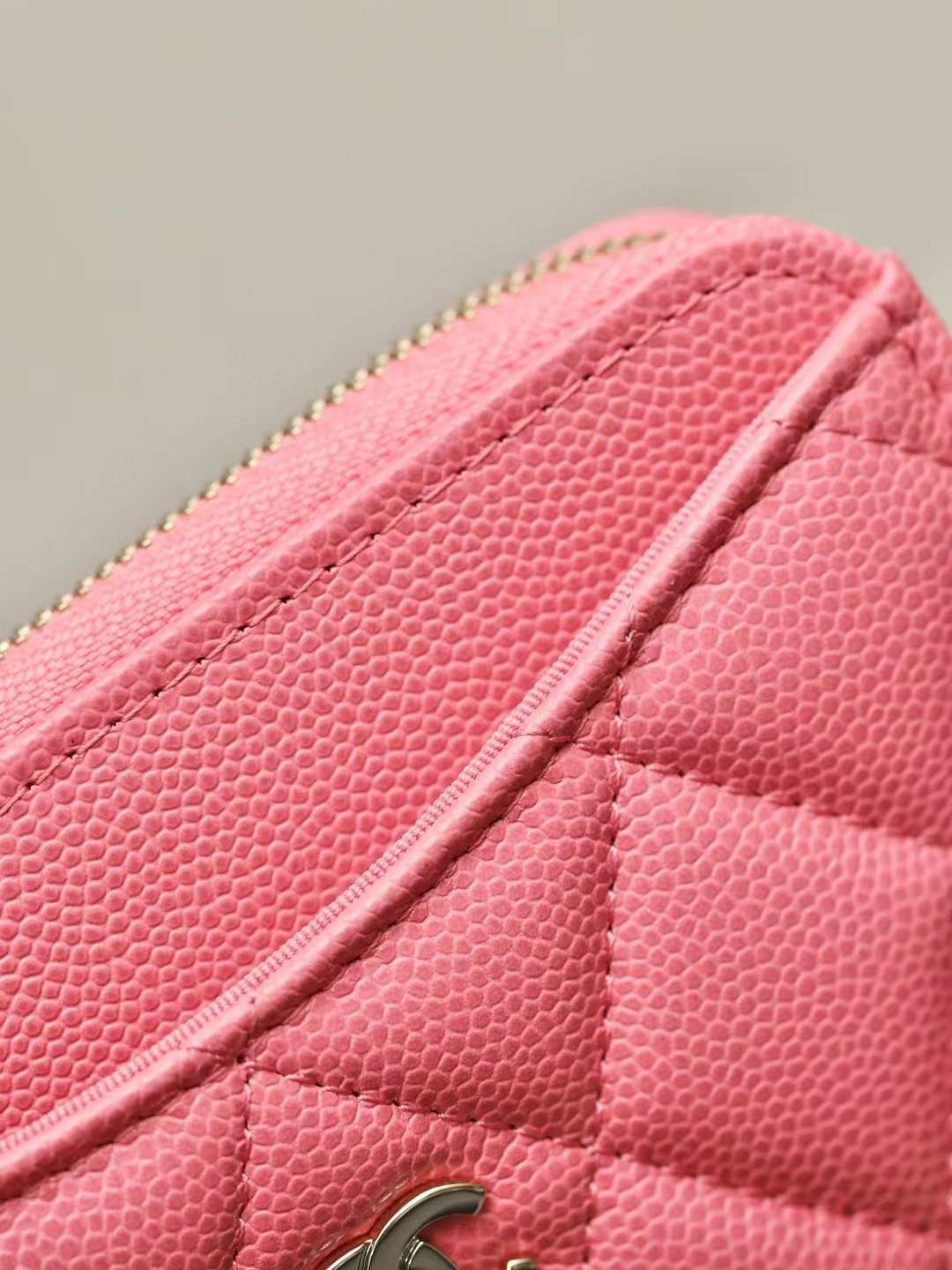 CHANEL Classic Zipped Coin Purse