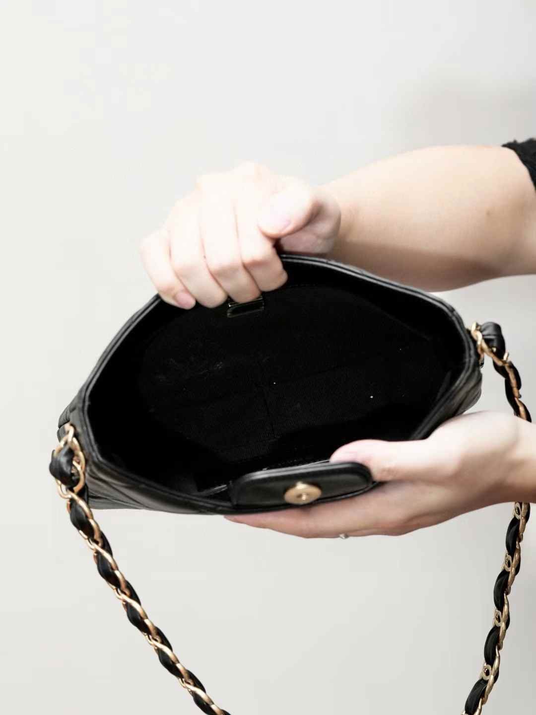 CHANEL Hobo Handbag