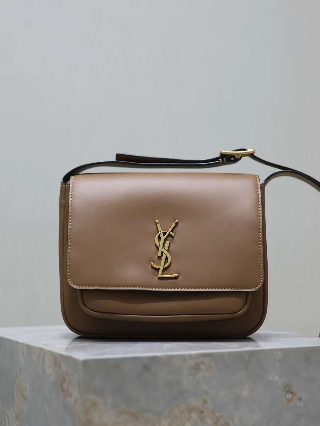 YSL NIKI besace in leather