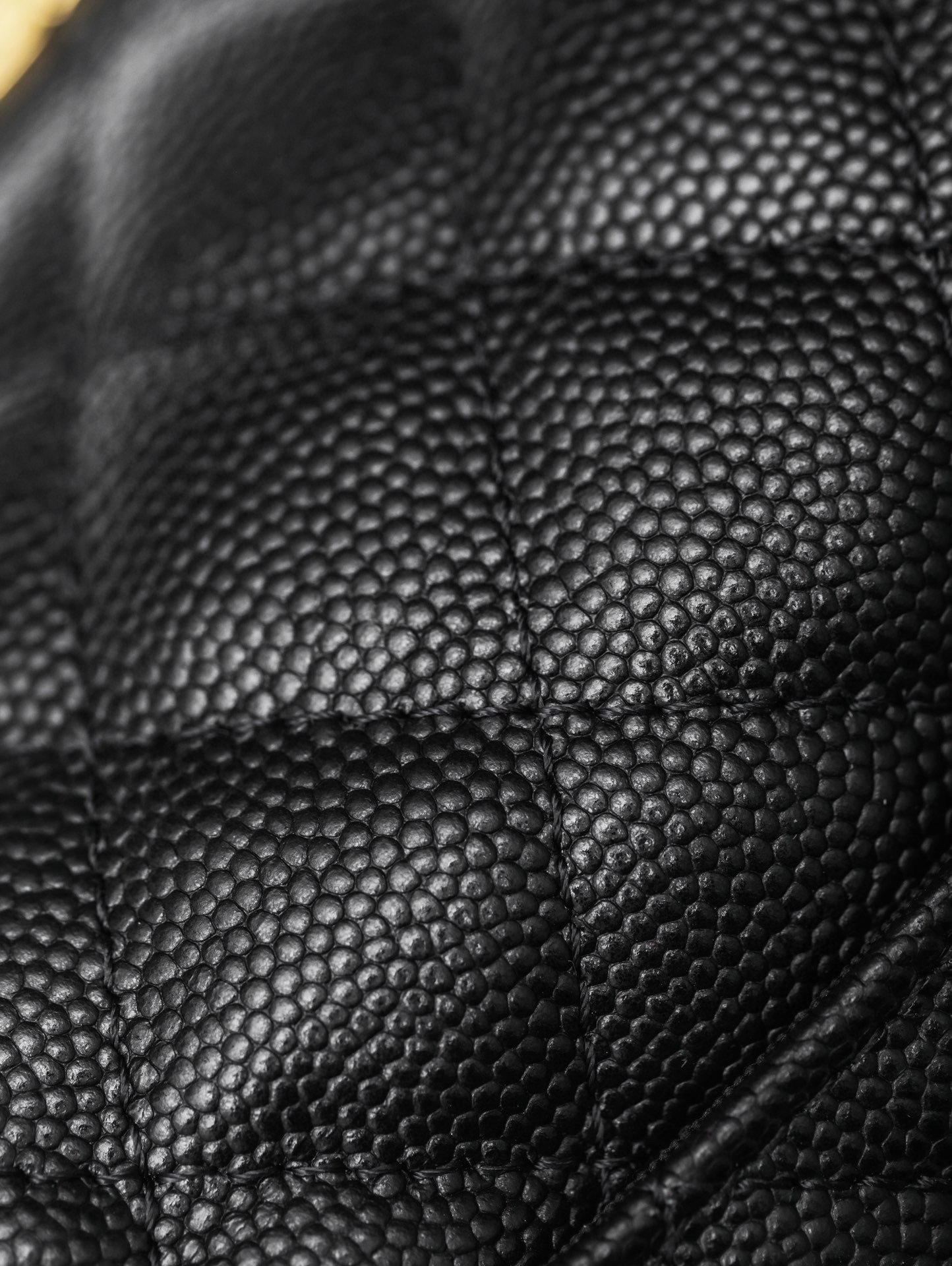 CHANEL Caviar Wallet