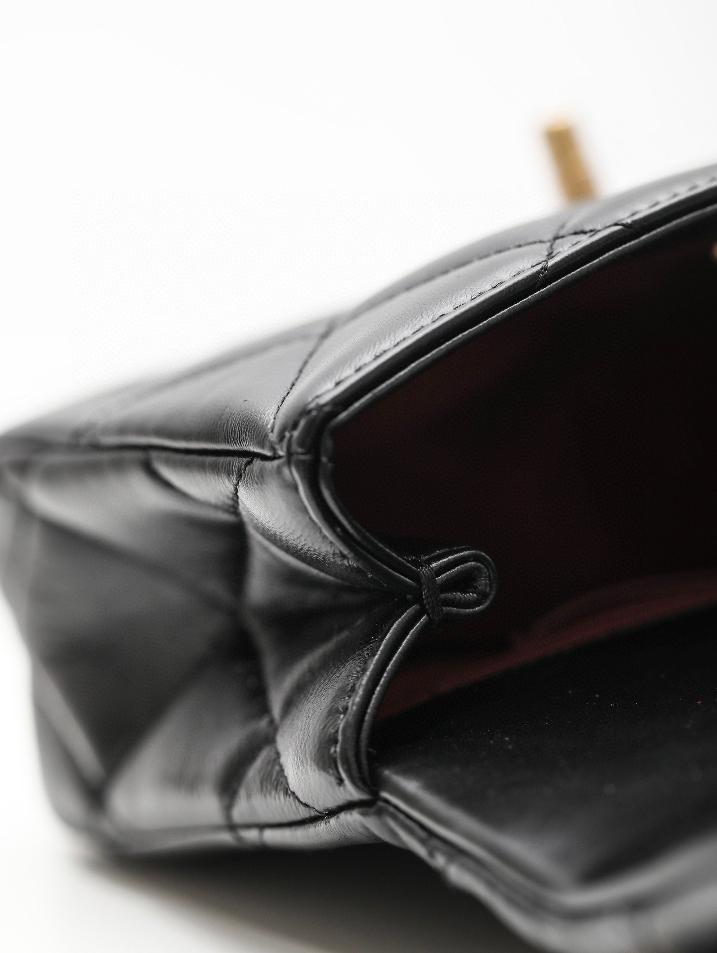 CHANEL Small Flap Bag