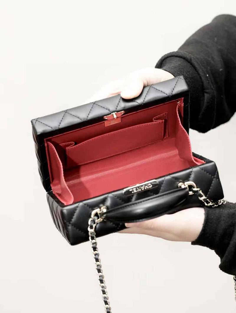 CHANEL Small box bag