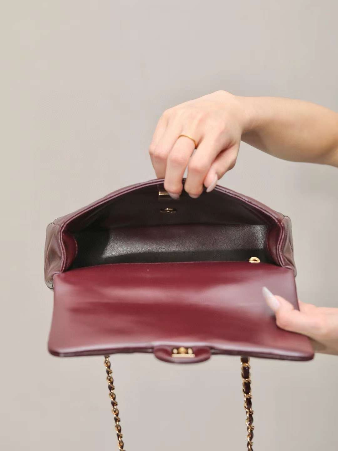 CHANEL mouth cover with handle