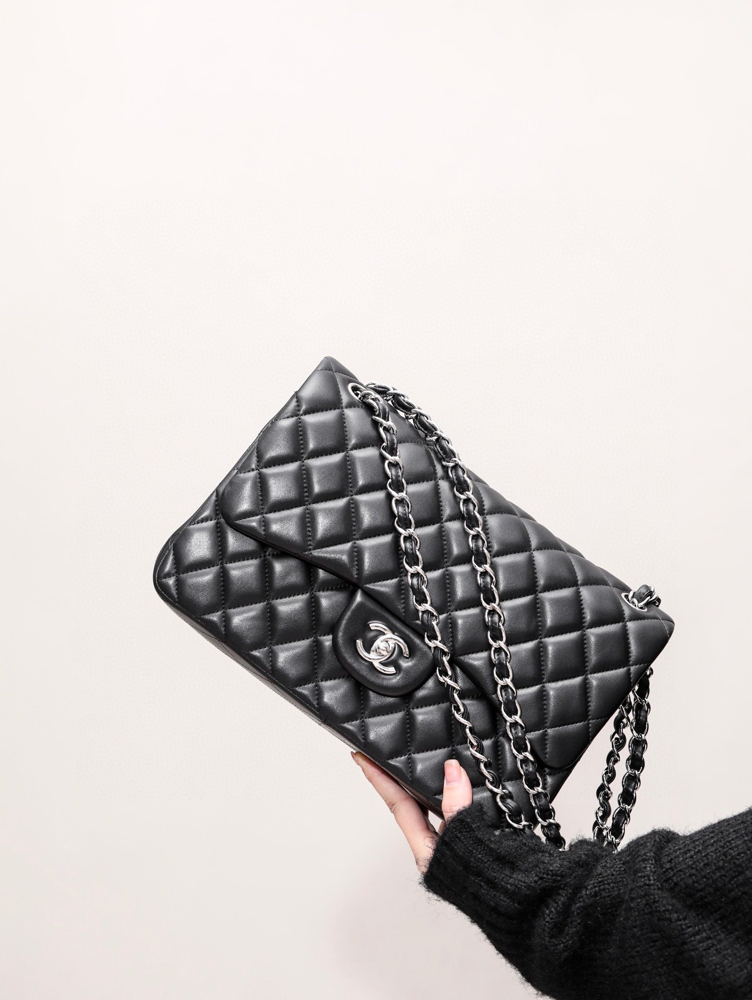 CHANEL LARGE CLASSIC HANDBAG