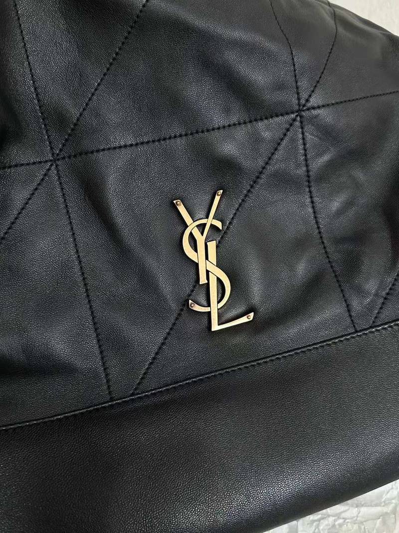 YSL JAMIE 4.3 LARGE POCHON